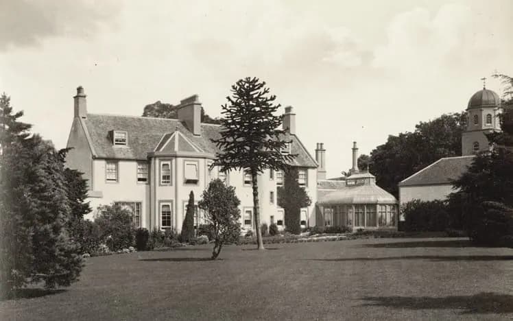 Historic photograph of Craigengillan House
